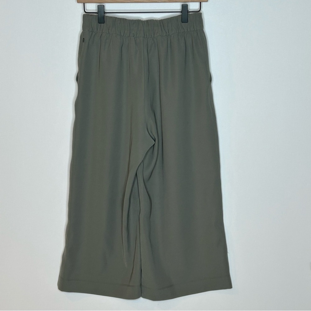 Lululemon Noir Crop Pants Grey Sage Size 6 - Picture 6 of 12